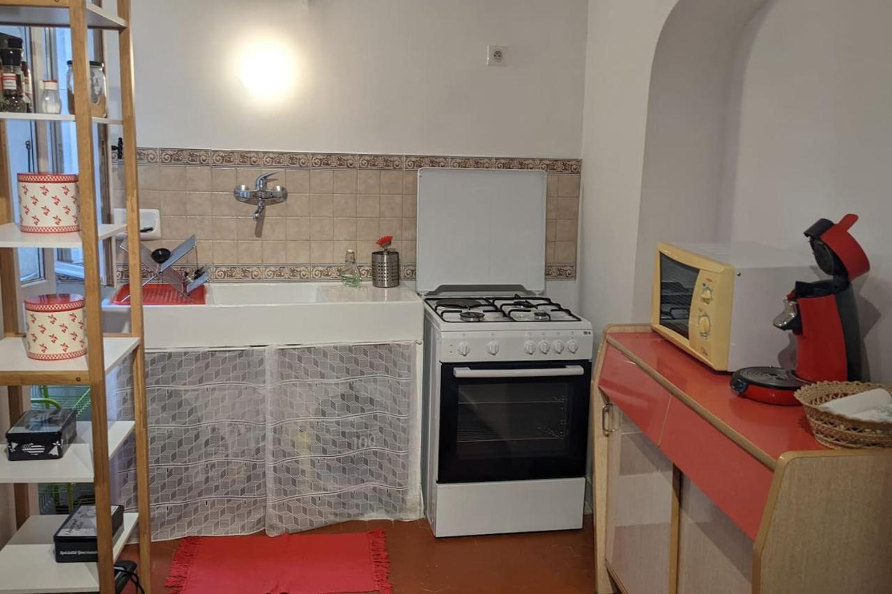 Les Gites D'Intervalles Entrevaux Esterno foto